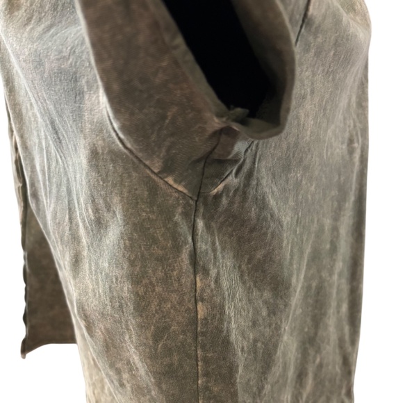 Zenana Size S/M Vintage Sage Top - Picture 7 of 10